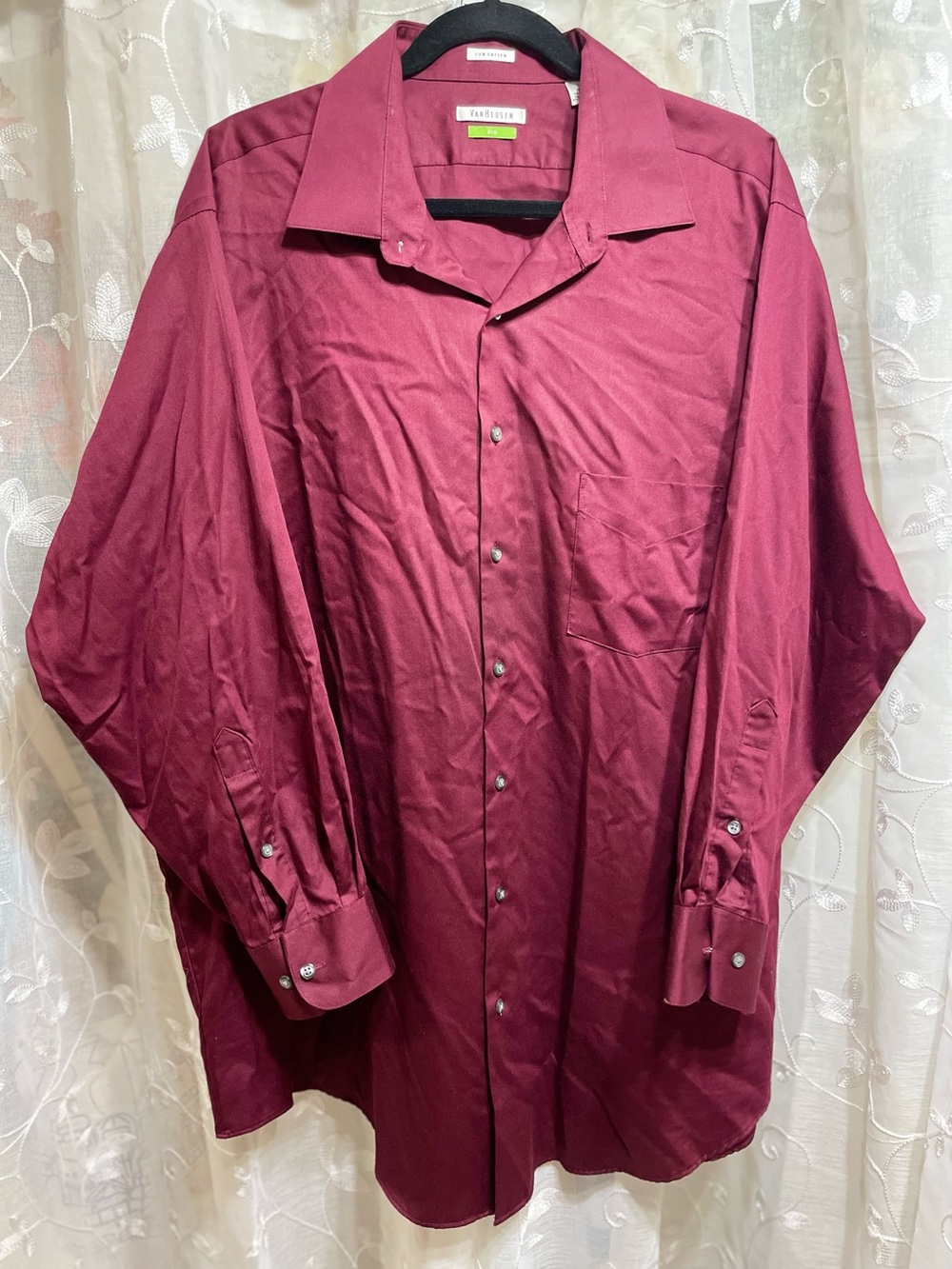 Van Heusen Men's Dress Shirt - Wine/Magenta